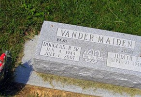 Douglas Robert VanderMaiden Douglas Robert VanderMaiden