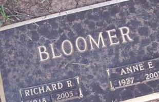 Dr Richard Rodier Bloomer