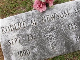 Dr Robert M. Newsom