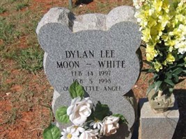 Dylan Lee Moon White Dylan Lee Moon White