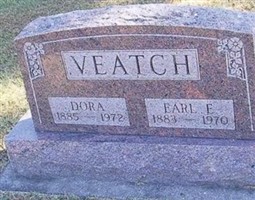 Earl E Veatch