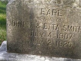 Earl Smithson Earl Smithson