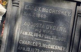 Earl T McChesney