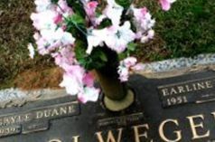 Earline Judy Holweger Earline Judy Holweger
