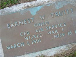 Earnest Webster Truitt