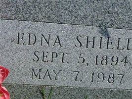 Edna Martin Shields Moser