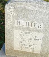 Edward J Hunter