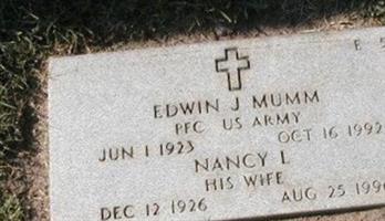 Edwin J Mumm