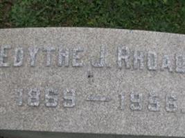 Edythe J Rhoads