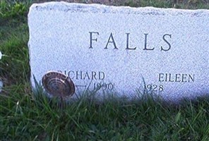 Eileen Falls