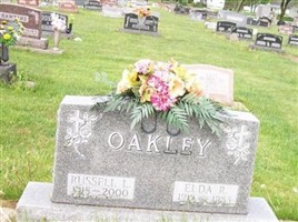 Elda R Oakley