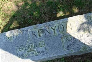 Eldred L Kenyon