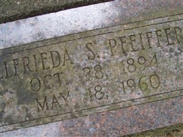 Elfieda S. Pfeiffer