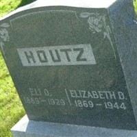 Elizabeth D Houtz Elizabeth D Houtz