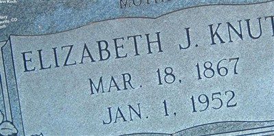 Elizabeth J Davis Knuth Elizabeth J Davis Knuth