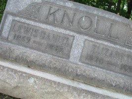 Elizabeth Knoll