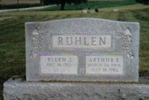 Ellen J. Durr Ruhlen