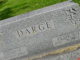 Elsie A Darge