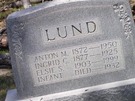 Elsie S Lund