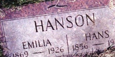 Emilia Hanson Emilia Hanson
