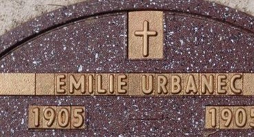 Emilie Urbanec Emilie Urbanec