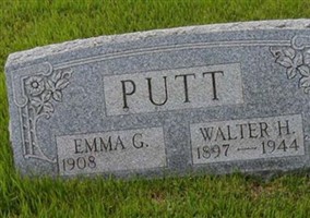 Emma Grace Phillips Putt