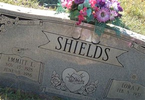 Emmitt Lecil Shields
