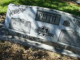 Emogene Y Pettit