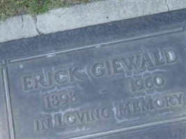 Erick Giewald Erick Giewald