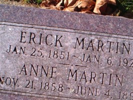 Erick Martin Erick Martin