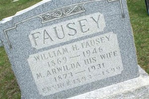 Ervan R Fausey