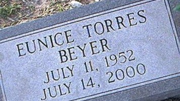 Eunice Torres Beyer