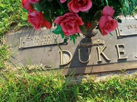 Evelyn G Duke
