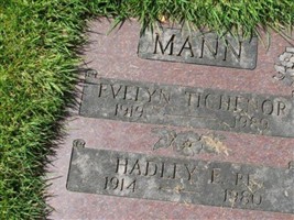 Evelyn Tichenor Mann