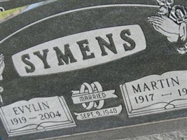 Evylin Murial DeVries Symens