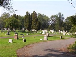 Forest Home Cemetery