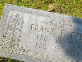Frank F. Pfeil