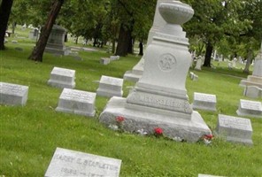 Frank Stapleton Frank Stapleton