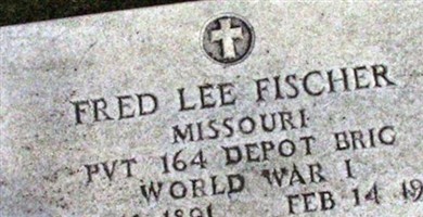 Fred Lee Fischer