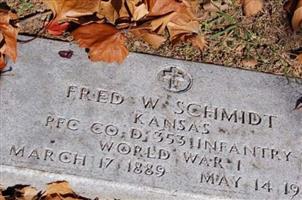 Fred W Schmidt