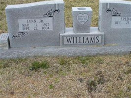Freda F Williams
