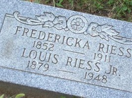 Fredericka Riess