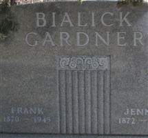 Frieda G Bialick