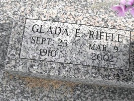 Glada Elizabeth Plank Riffle Glada Elizabeth Plank Riffle