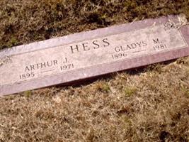 Gladys Bertha Mumm Hess