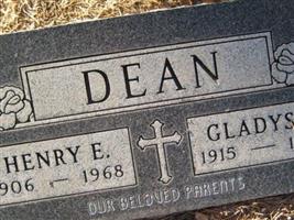 Gladys E Dean