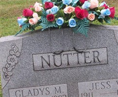 Gladys M Nutter