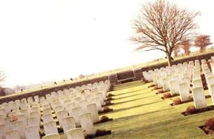 Gommecourt Wood New Cemetery