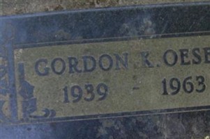 Gordan Karl Oeser