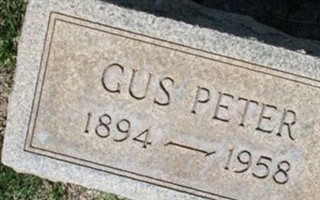 Gus Peter Momsen